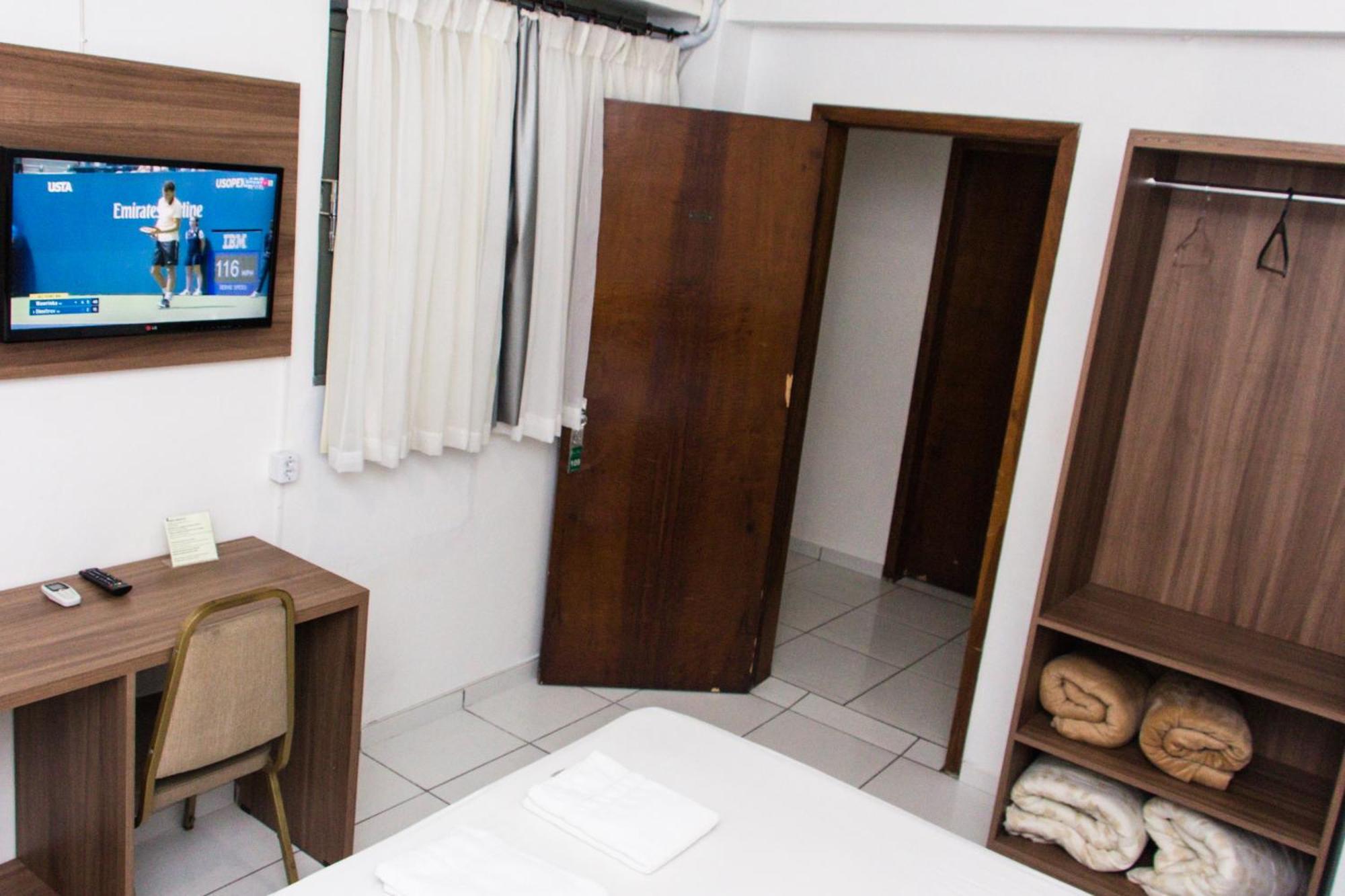 Grand Prix Hotel Cascavel  Buitenkant foto